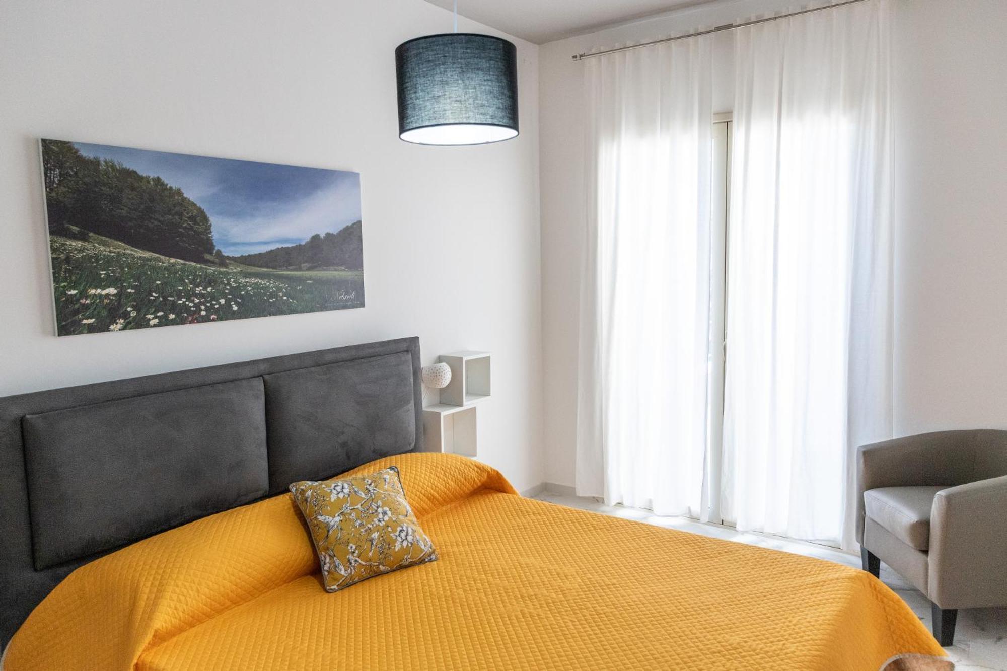 Nebros Appartement *